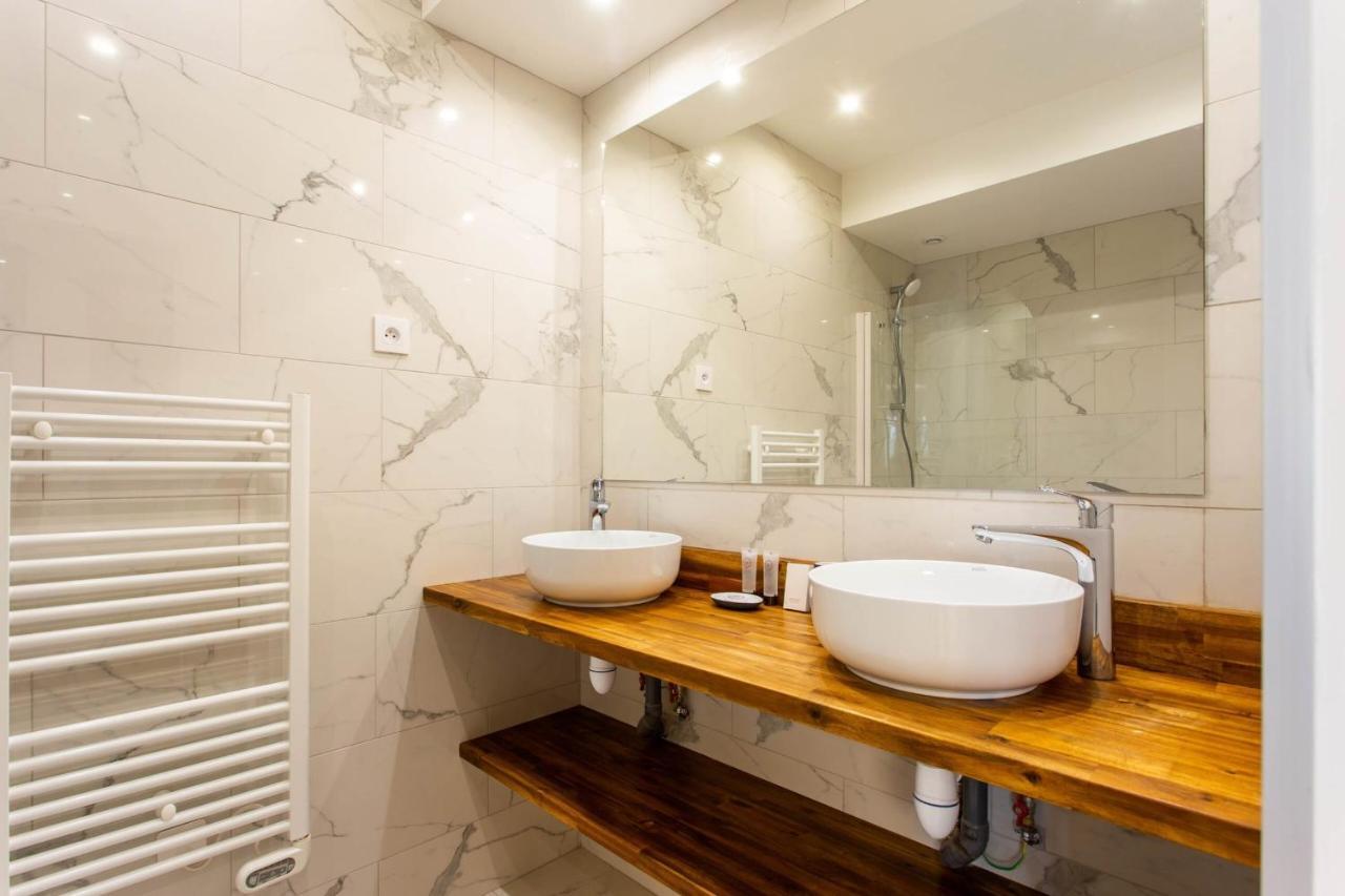 Stunning - 3br-10p - Bastille-voltaire Apartment *